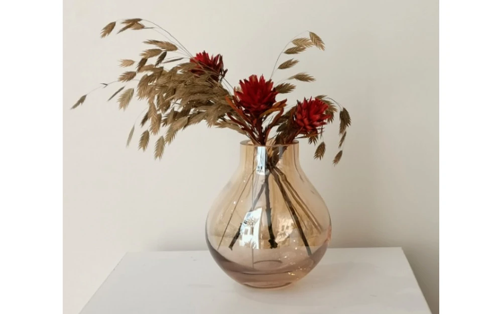 Декоративна ваза от метализирано стъкло
