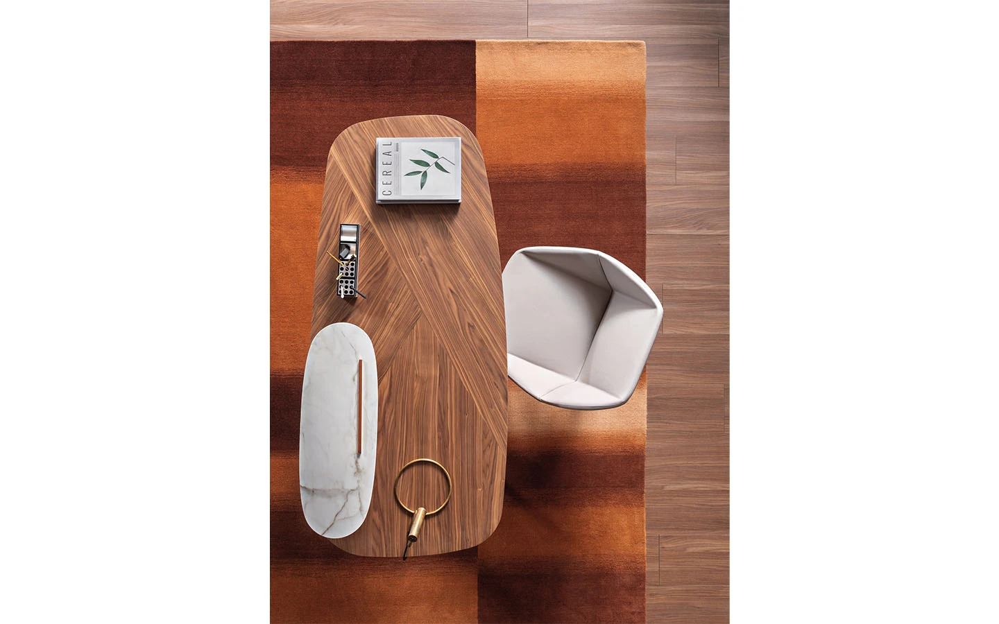 Home office бюро GAUSS от италианския производител BONALDO