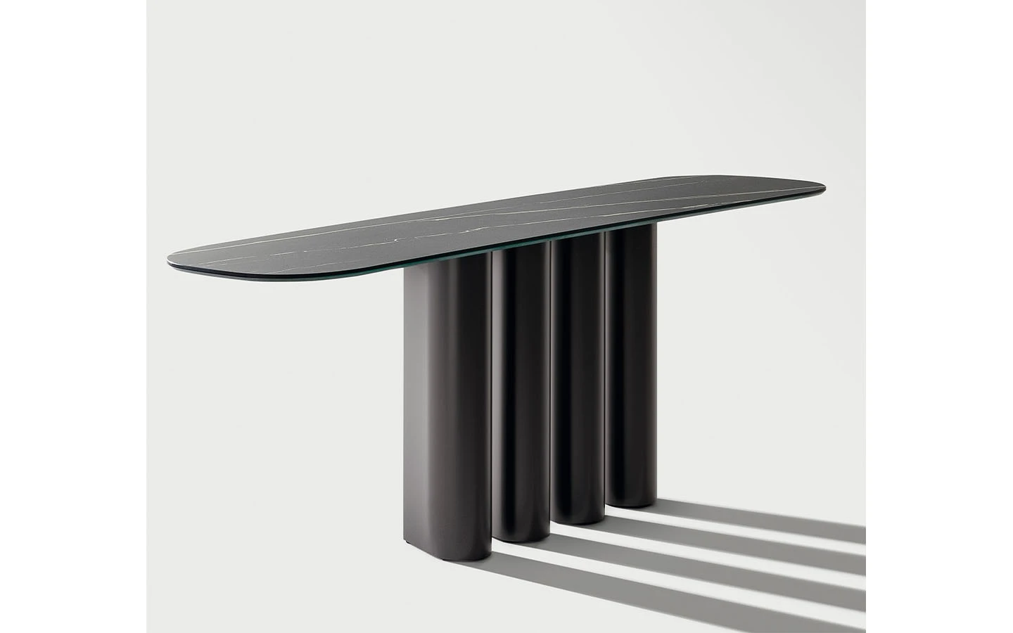 Конзолна маса GEOMETRIC CONSOLE от италианския производител BONALDO