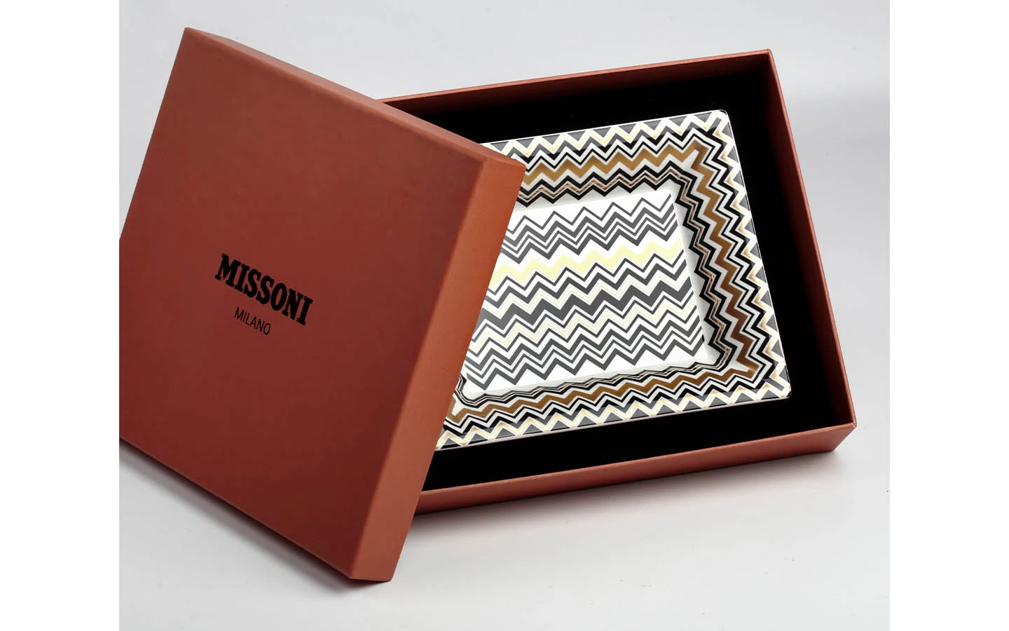 Поднос за дребни предмети Zig Zag Gold Missoni Home - 2 - Stolbg.com