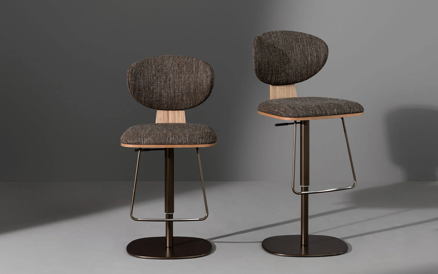 Бар стол OLOS TOO SWIVEL BASE Bonaldo - 3 - Stolbg.com