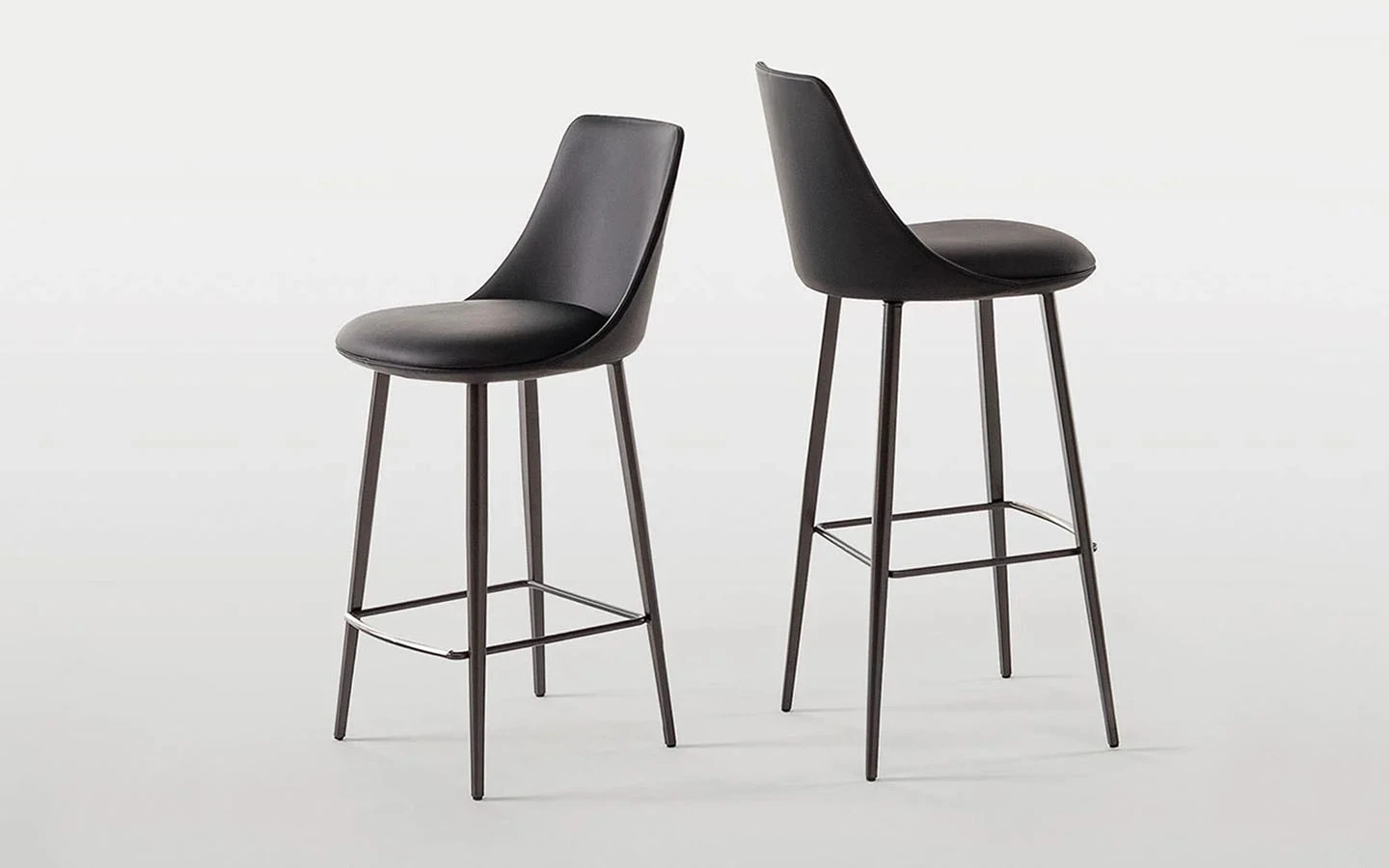 Бар стол ITALA TOO Bonaldo - 1 - Stolbg.com