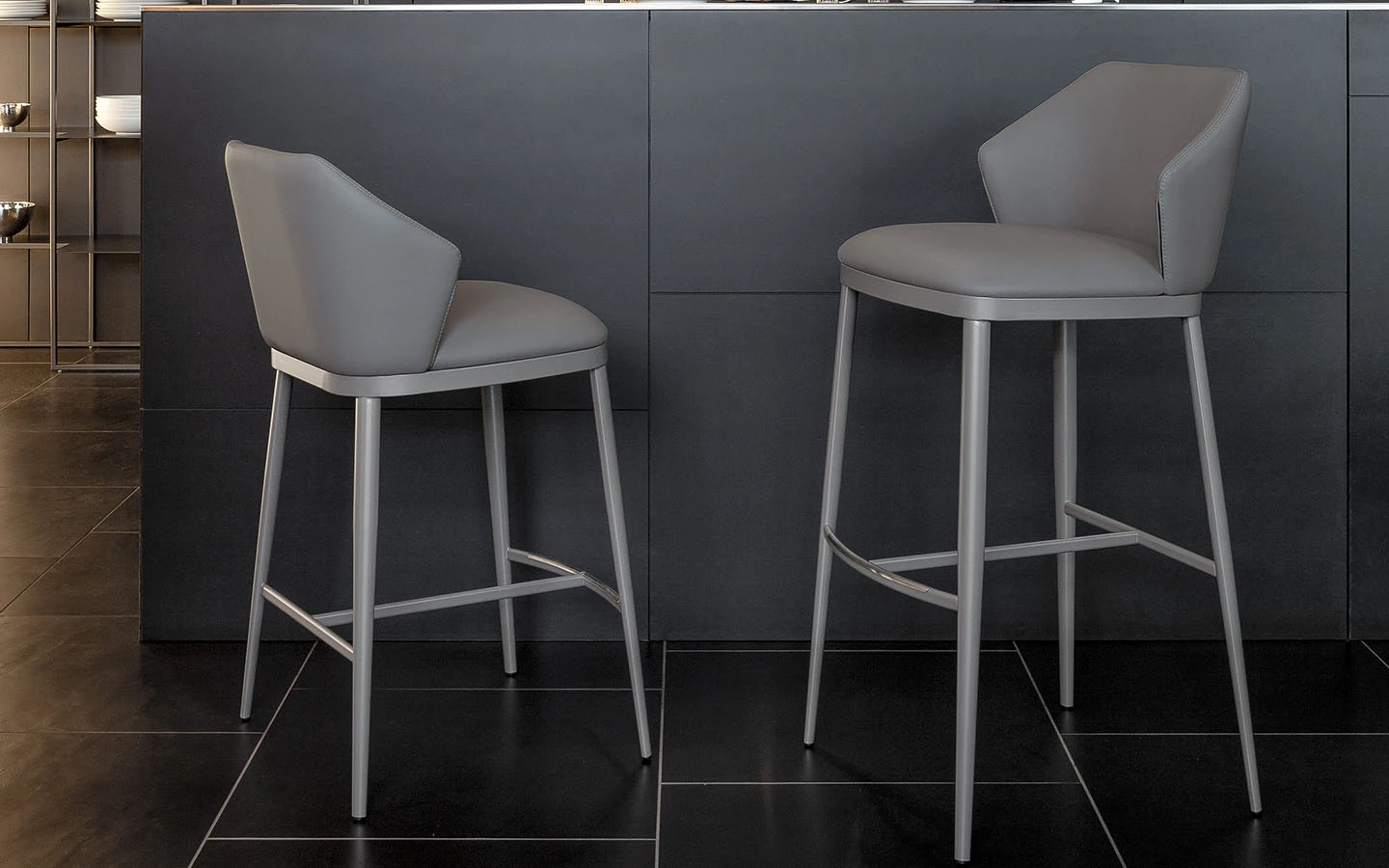 Бар стол MIDA TOO Bonaldo - 2 - Stolbg.com