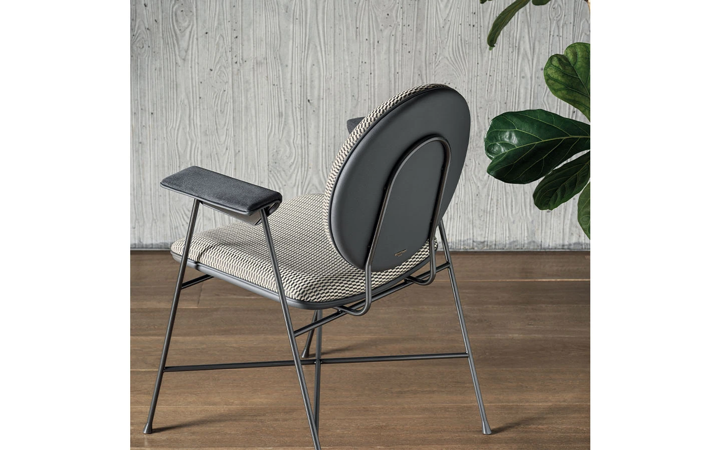 Стол PENELOPE WITH ARMS Bontempi - 3 - Stolbg.com