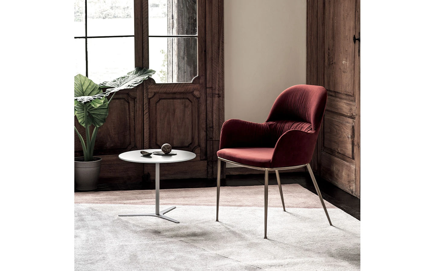 Стол QUEEN METAL WITH ARMS Bontempi - 1 - Stolbg.com