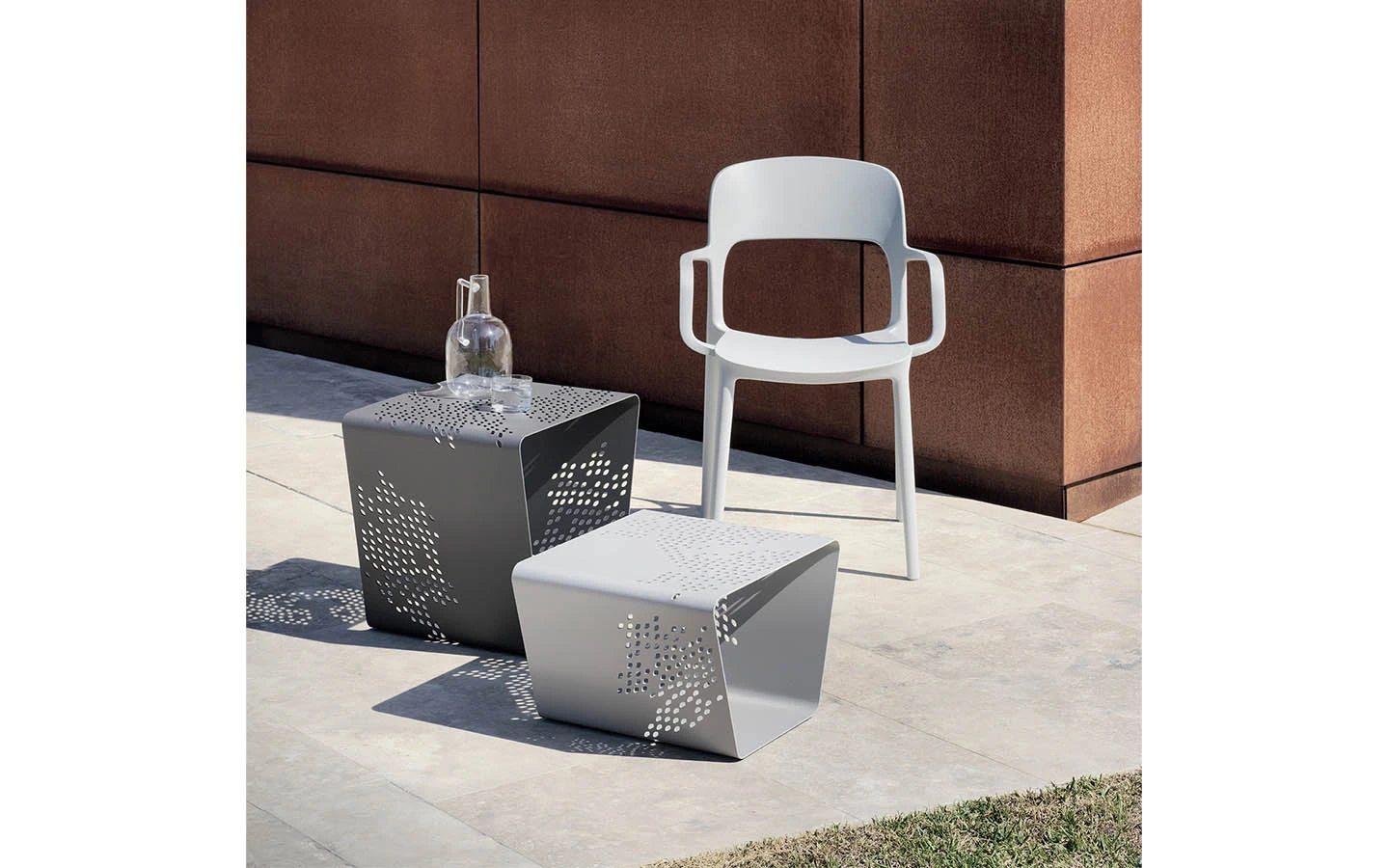 Ниска маса PATTERN OUTDOOR Bontempi - 1 - Stolbg.com