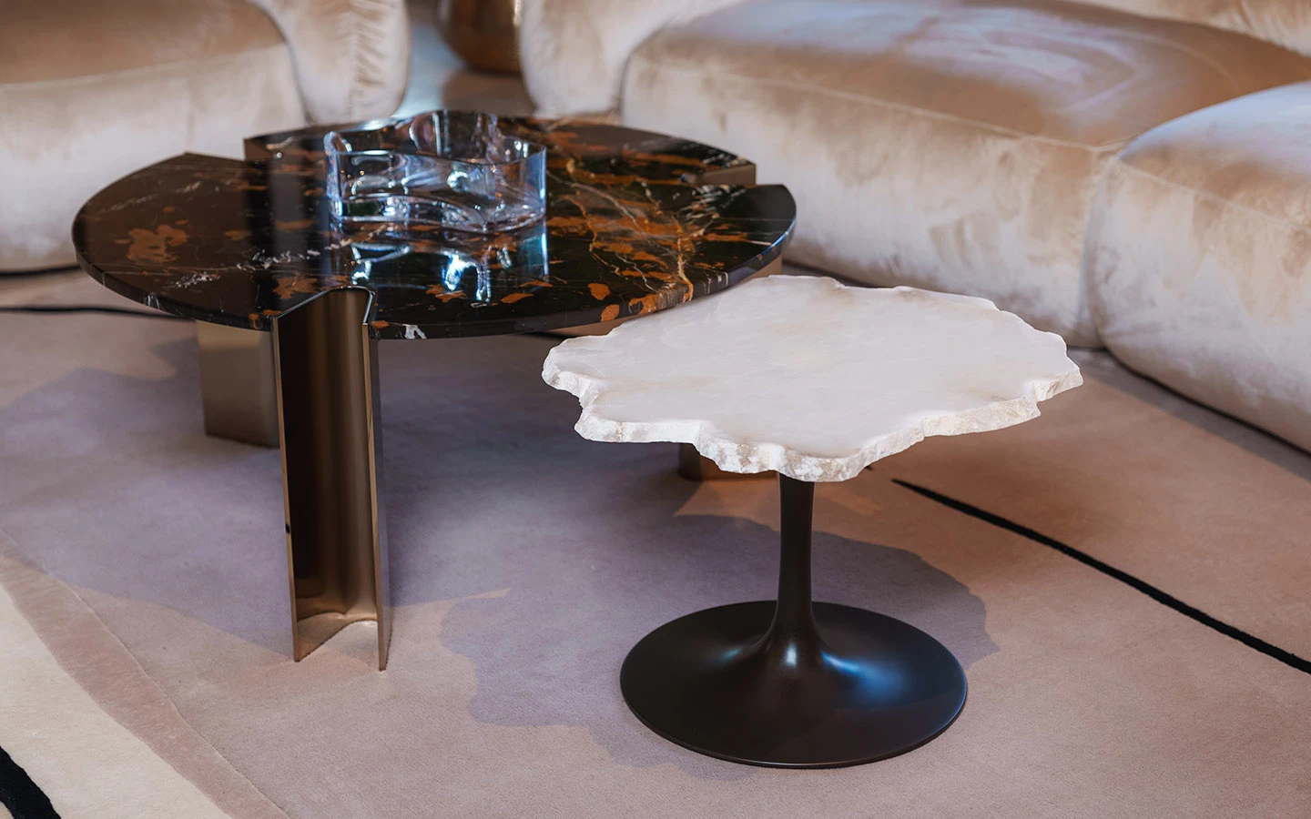 Ниска маса ALABASTER 0352 от Stone International - 1 - налична в Шоурум STOL