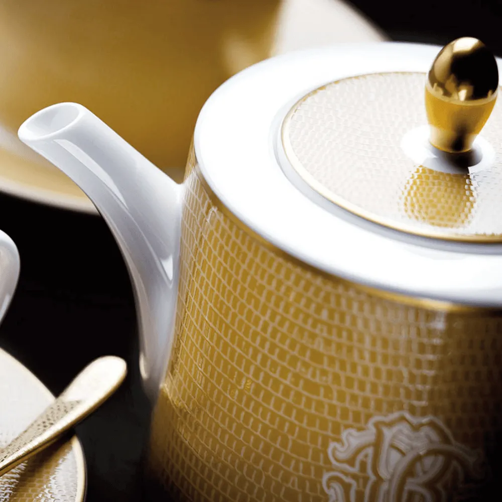 Чайници, канички и захарници