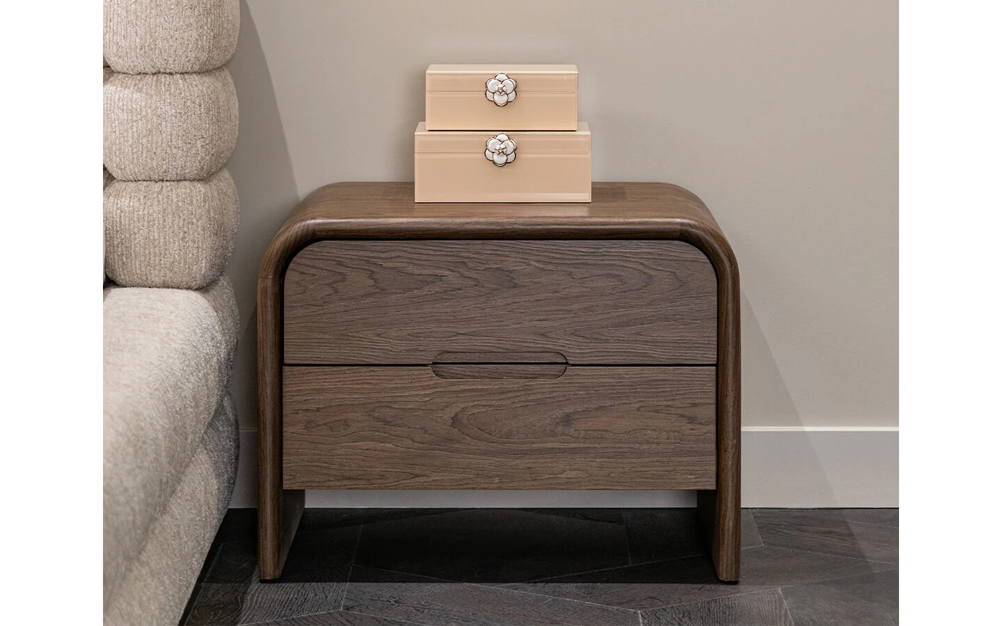 Нощно шкафче BEDFORD BROWN 2 DRAWERS Richmond - 7 - stolbg.com