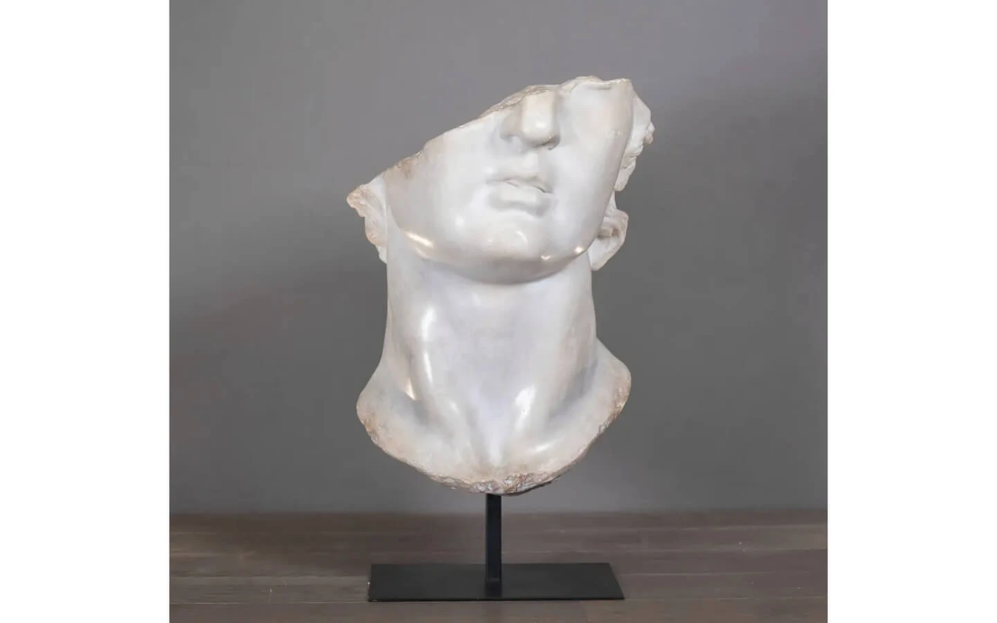 Скулптура FRAGMENT OF APOLLO Ateliers - 1 - stolbg.com