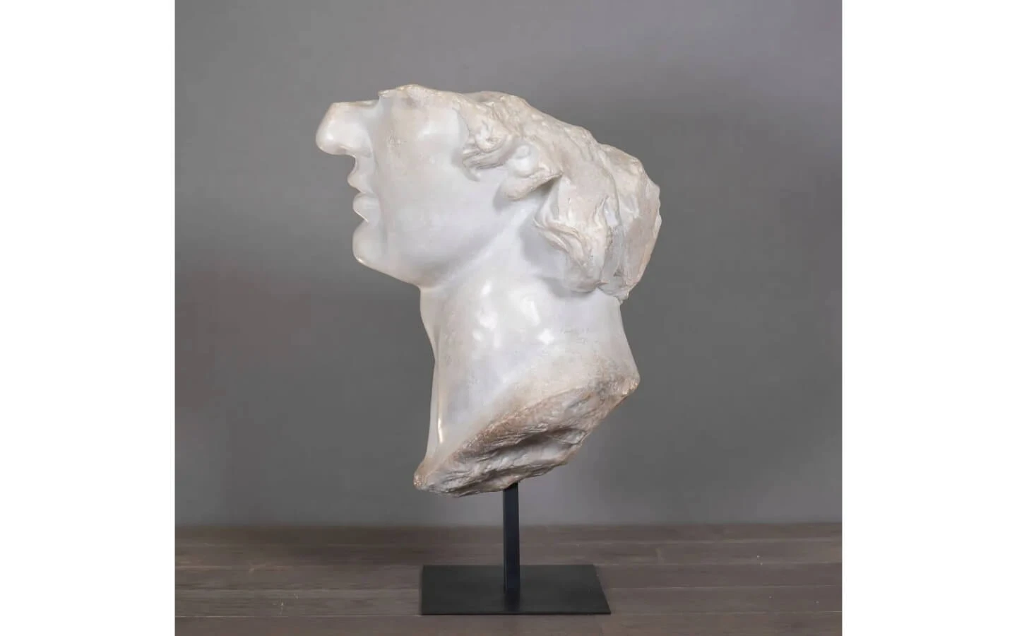 Скулптура FRAGMENT OF APOLLO Ateliers - 2 - stolbg.com