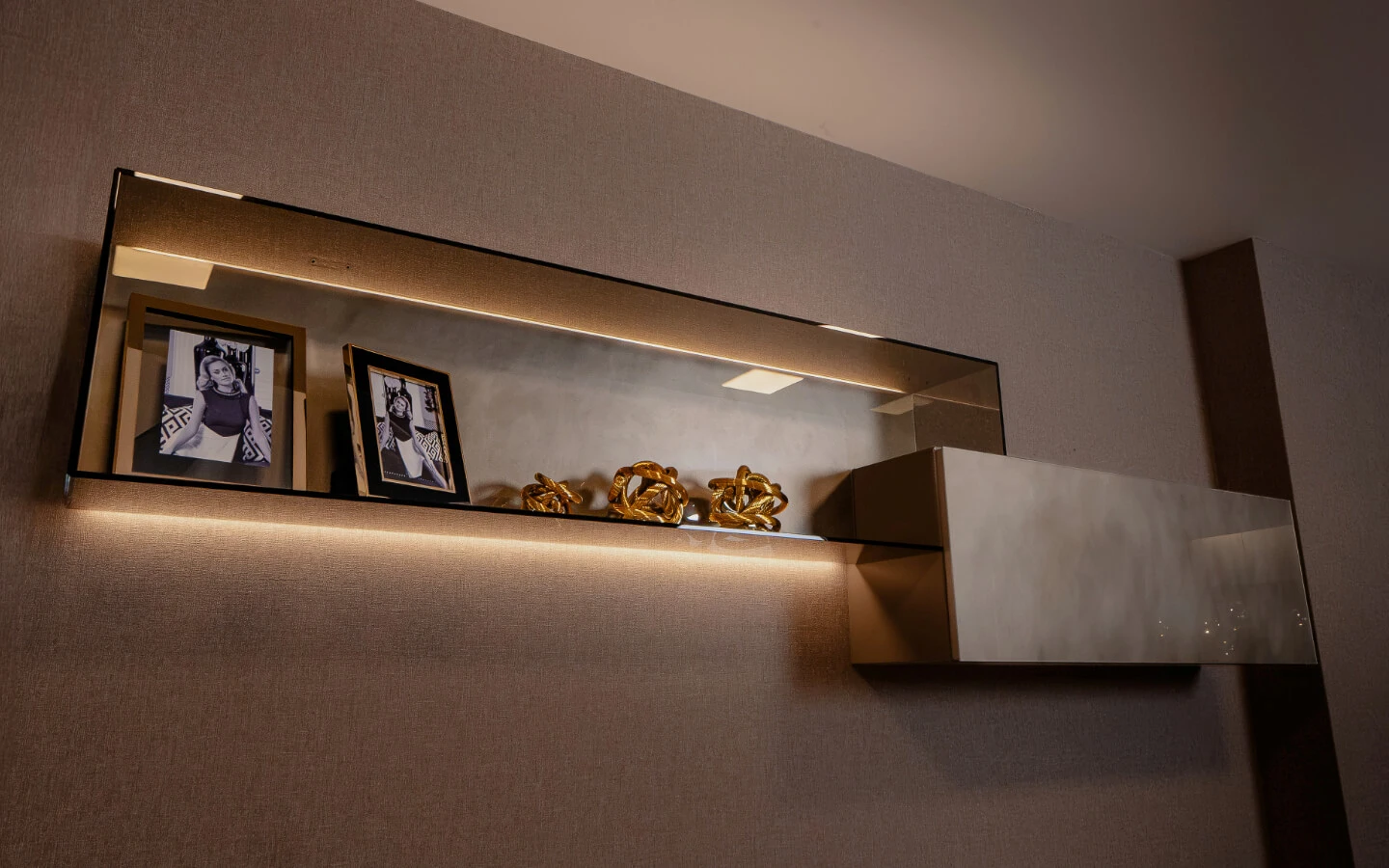 Стенна композиция 36E8 LAGO - 2 - stolbg.com