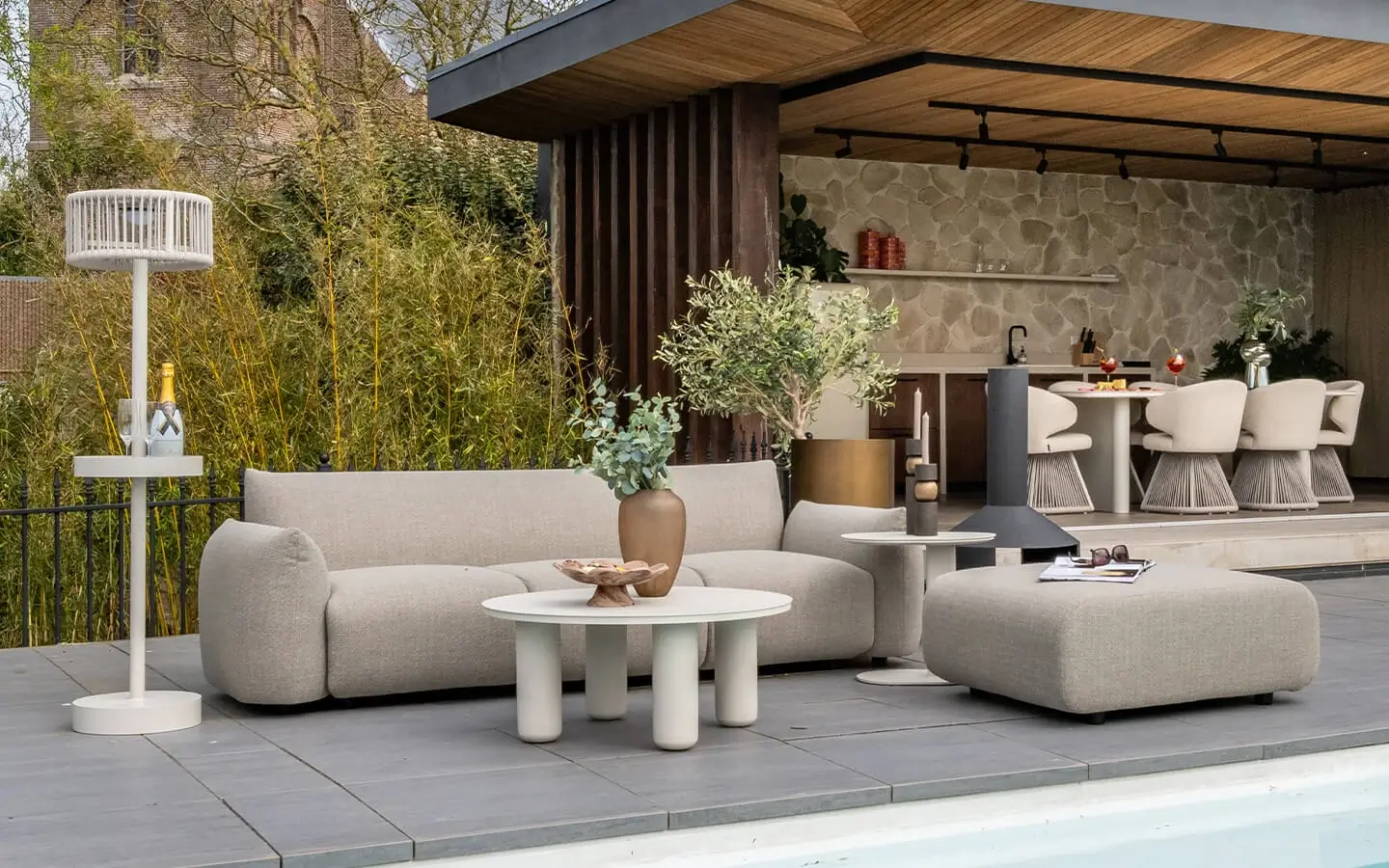 OUTDOOR-COFFEE-TABLE-QUINN-LIGHT-BEIGE-Ø86-4