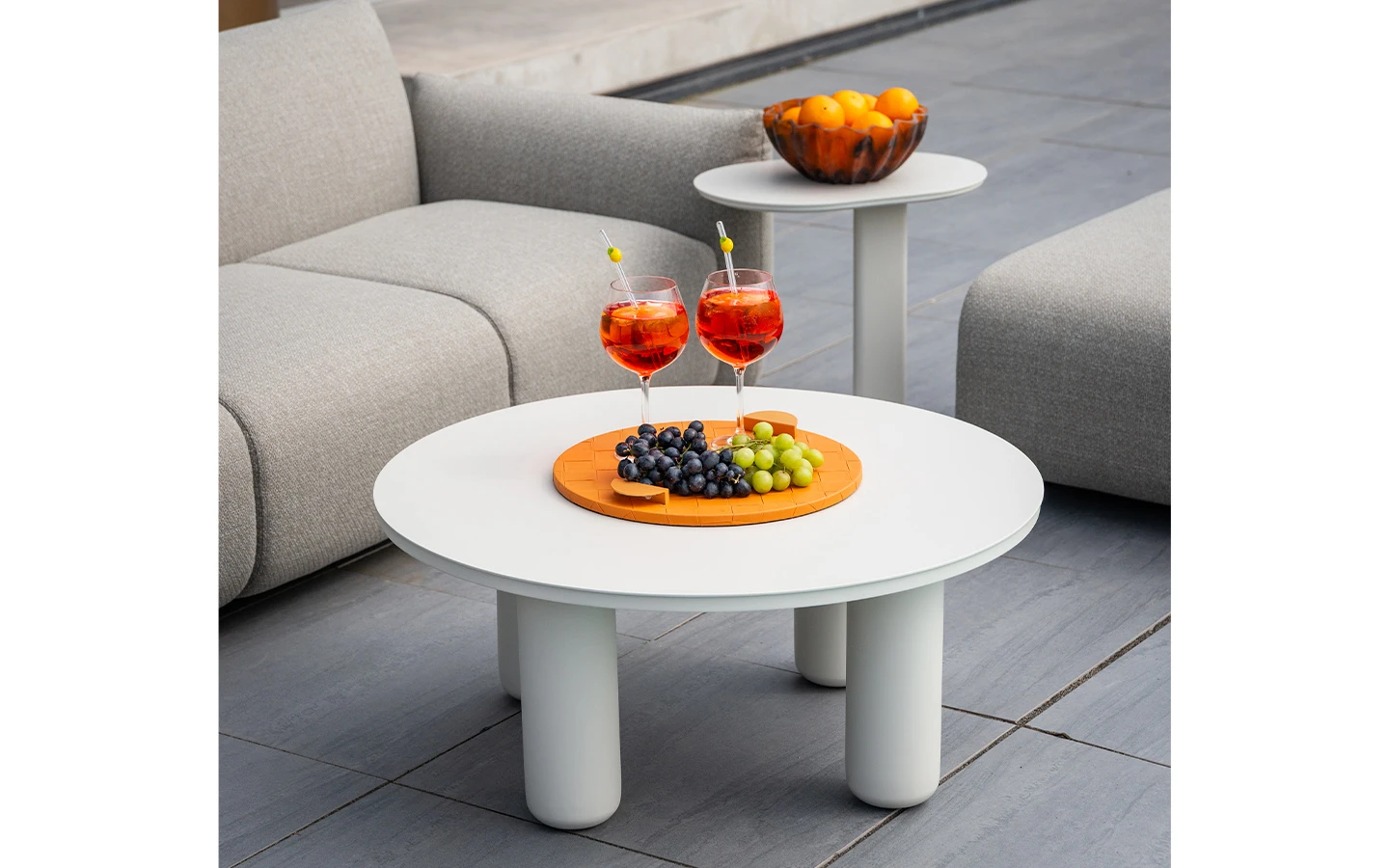 OUTDOOR-COFFEE-TABLE-QUINN-LIGHT-BEIGE-Ø86-7