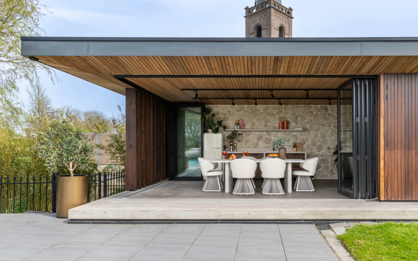 OUTDOOR-DINING-TABLE-SENZA-LIGHT-BEIGE-220-10