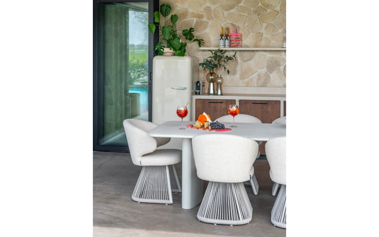 OUTDOOR-DINING-TABLE-SENZA-LIGHT-BEIGE-220-8