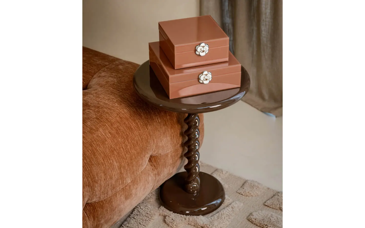 Помощна маса CASPIAN CHESTNUT Richmond - 2 - stolbg.com